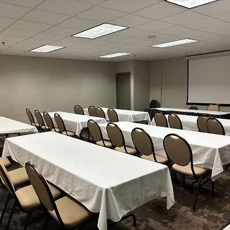 Holiday Inn Rockford I-90&Rt 20 State St By Ihg-3