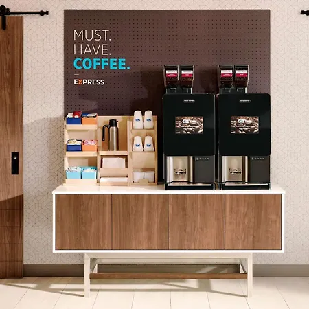Holiday Inn Express & Suites Phoenix Glendale Dist By Ihg-3