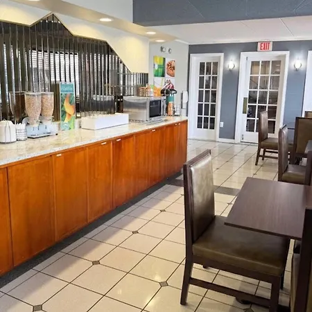 Quality Inn Milan-Sandusky-3