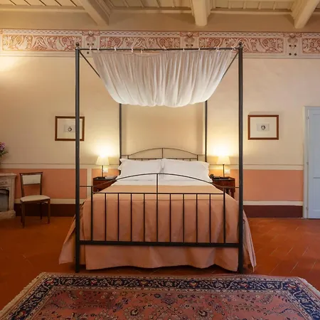 L'Antico Pozzo Boutique Historic Hotel in San Gimignano-2