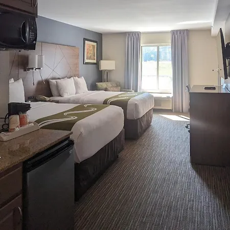 Quality Inn & Suites Northampton - Amherst-3