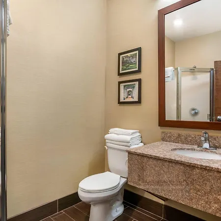 Comfort Suites - Jefferson City-3
