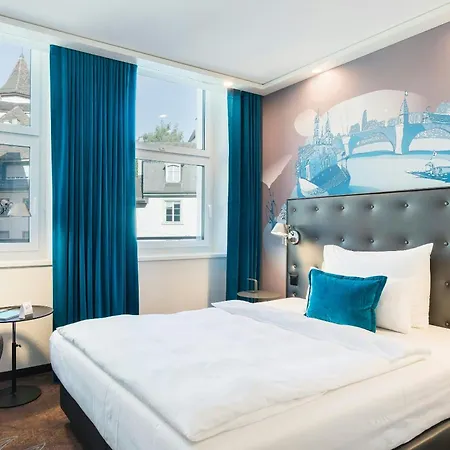 Motel One Basel-3