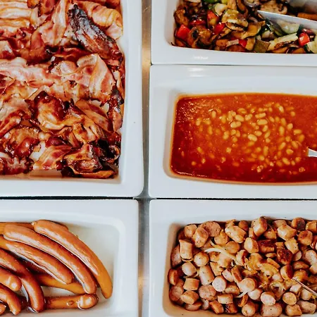 Grand Ascot Hotel-3