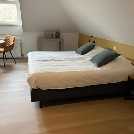 B&B Witvliet, Kamers En Studio Met Heerlijk Ontbijt !-3