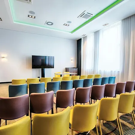 Leonardo Royal Hotel Ulm-3