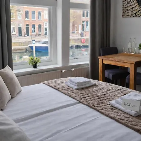 Boutique Hotel De Grote Kade-3