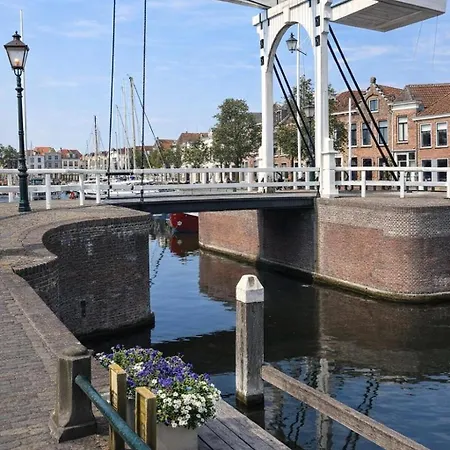Boutique Hotel De Grote Kade-2