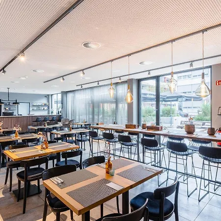 NYCE Hotel Ulm-2