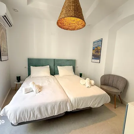 Casa Cristóbal Colón habitaciones con vistas a Semana Santa y Fiestas-3