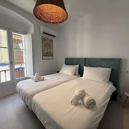 Casa Cristóbal Colón habitaciones con vistas a Semana Santa y Fiestas-2