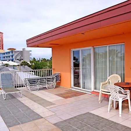 Beachwalk Inn-3
