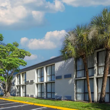 B&B Hotel Orlando International Drive Near Universal - Newly Renovated!-2