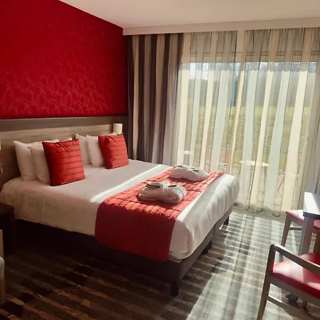Mercure Rouen Val de Reuil-3