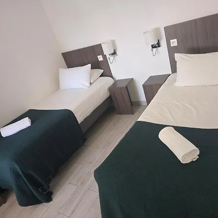 Brit Hotel Confort Manosque Cadarache-3