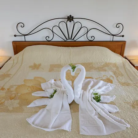 Areti Aparthotel-2