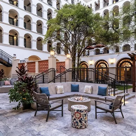 Doubletree By Hilton Austin-2