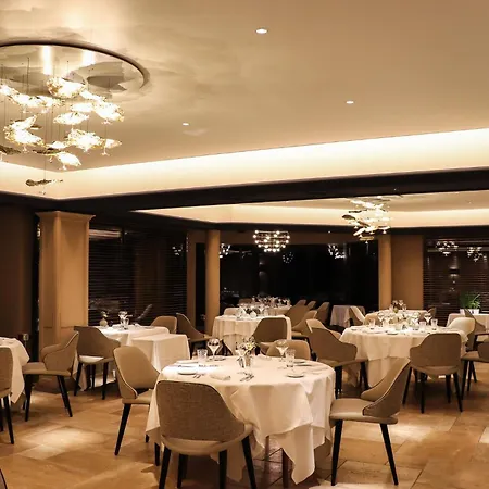 Logis Hotel Le Parc&Spa-3