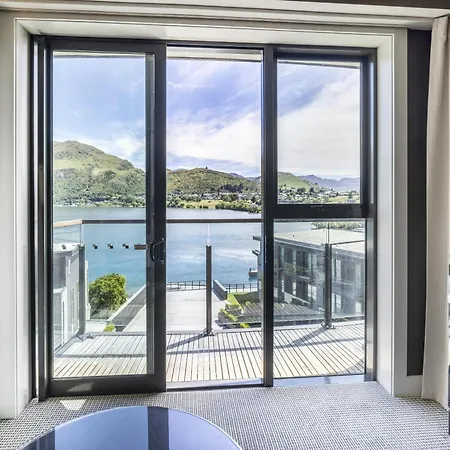 Hilton Queenstown Resort & Spa-3