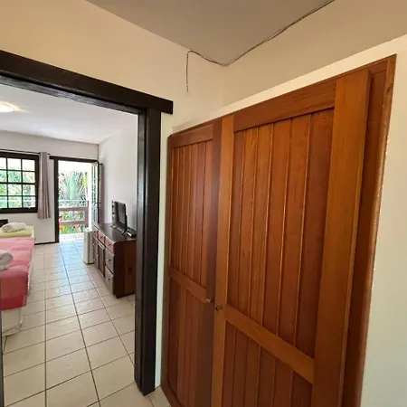 Residencial Cabanas da Praia Mole-2