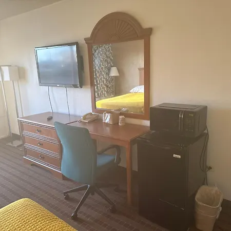 Express Inn & Suites-2