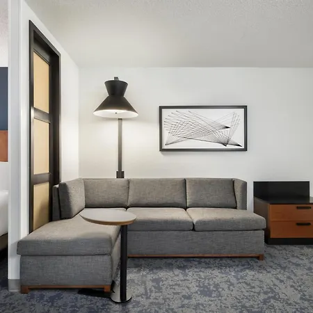 Hyatt Place Lakeland Center-2
