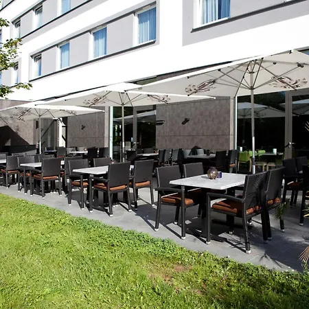 Holiday Inn Express Friedrichshafen, an IHG Hotel-3