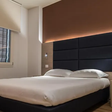 Hotel Touring-2