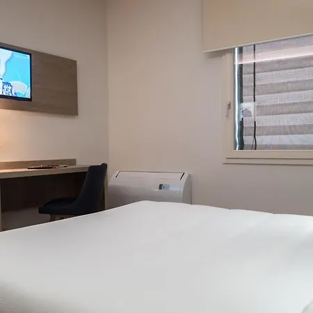 Hotel Touring-3