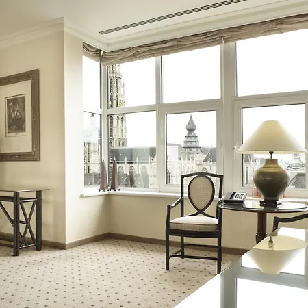 Hilton Antwerp Old Town-2