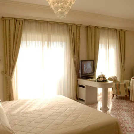 Grand Hotel Gallia-2