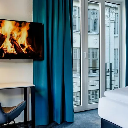 Motel One Leipzig-Nikolaikirche-3
