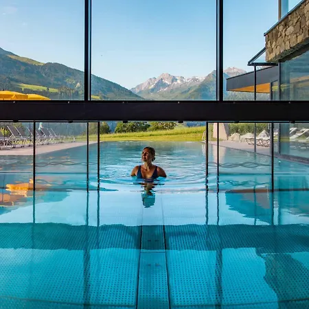 Landhotel Gut Sonnberghof-2