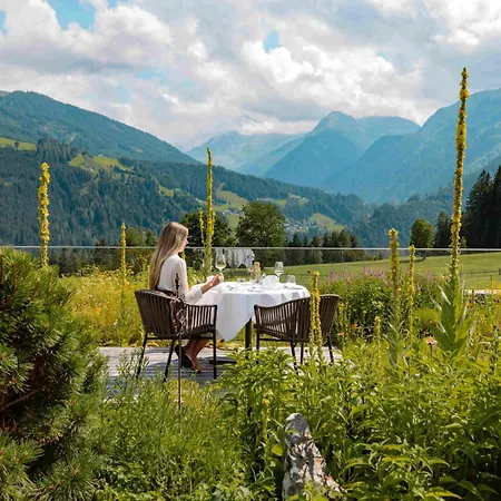 Landhotel Gut Sonnberghof-3