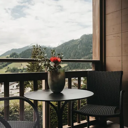 Hotel Chesa Monte 4Sterne Superior-3