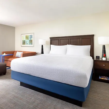 Hampton Inn Naples-Central-3