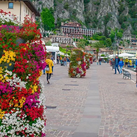 Hotel Garden Limone-3