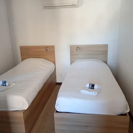 Enzo Hotels Loudeac-2