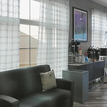 La Quinta By Wyndham Orlando Airport - On Property Food Trucks & Free Airport Shuttle!-3