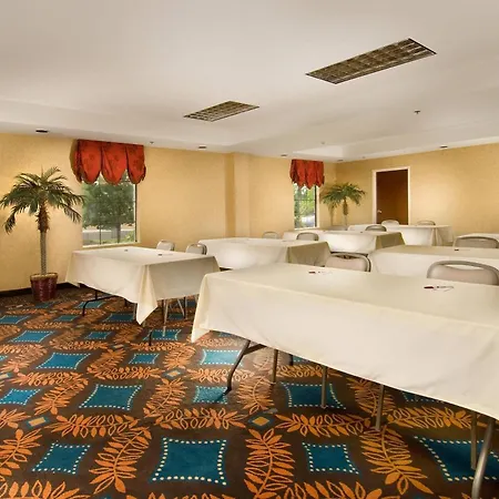 Comfort Suites Dulles Airport-3