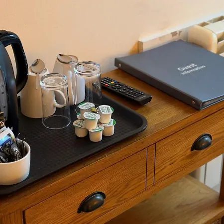 The Waverley Guest House-2