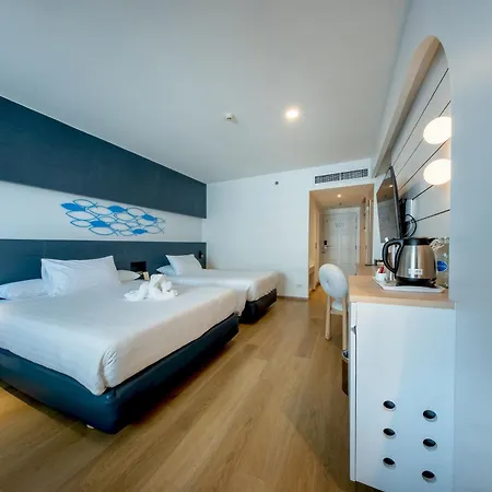 Jomtien Palm Beach Hotel & Resort - Family-Friendly-3
