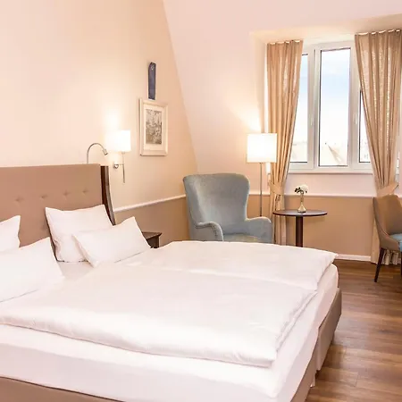 Hotel am Delft-3
