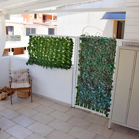 Toto Residence-2