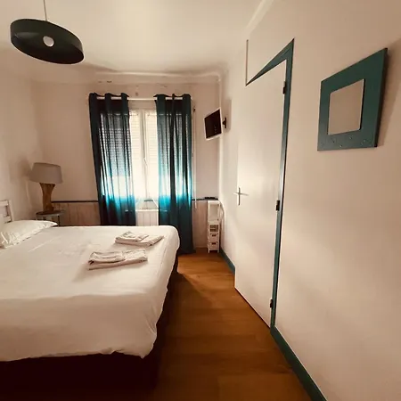 Hotel Le Crist Al, Front de mer, chambres climatisées et son studio non climatisé, proche du centre ville-3