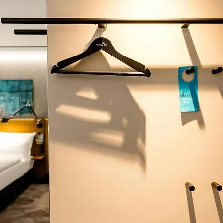 Motel One Würzburg-3
