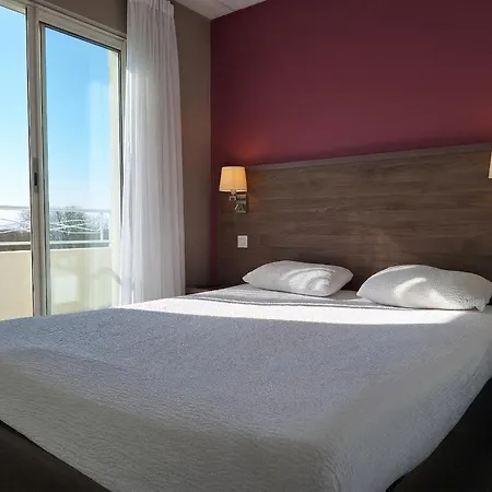 Hotel De La Gare Brest-2