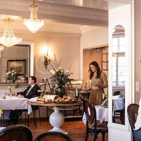 Hotel Würzburger Hof ****-2