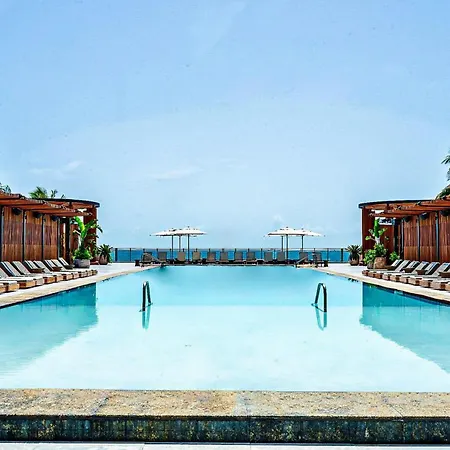 Signia By Hilton Diplomat Beach Resort-3