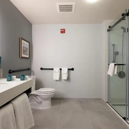 Doubletree By Hilton Hotel Savannah Airport-3